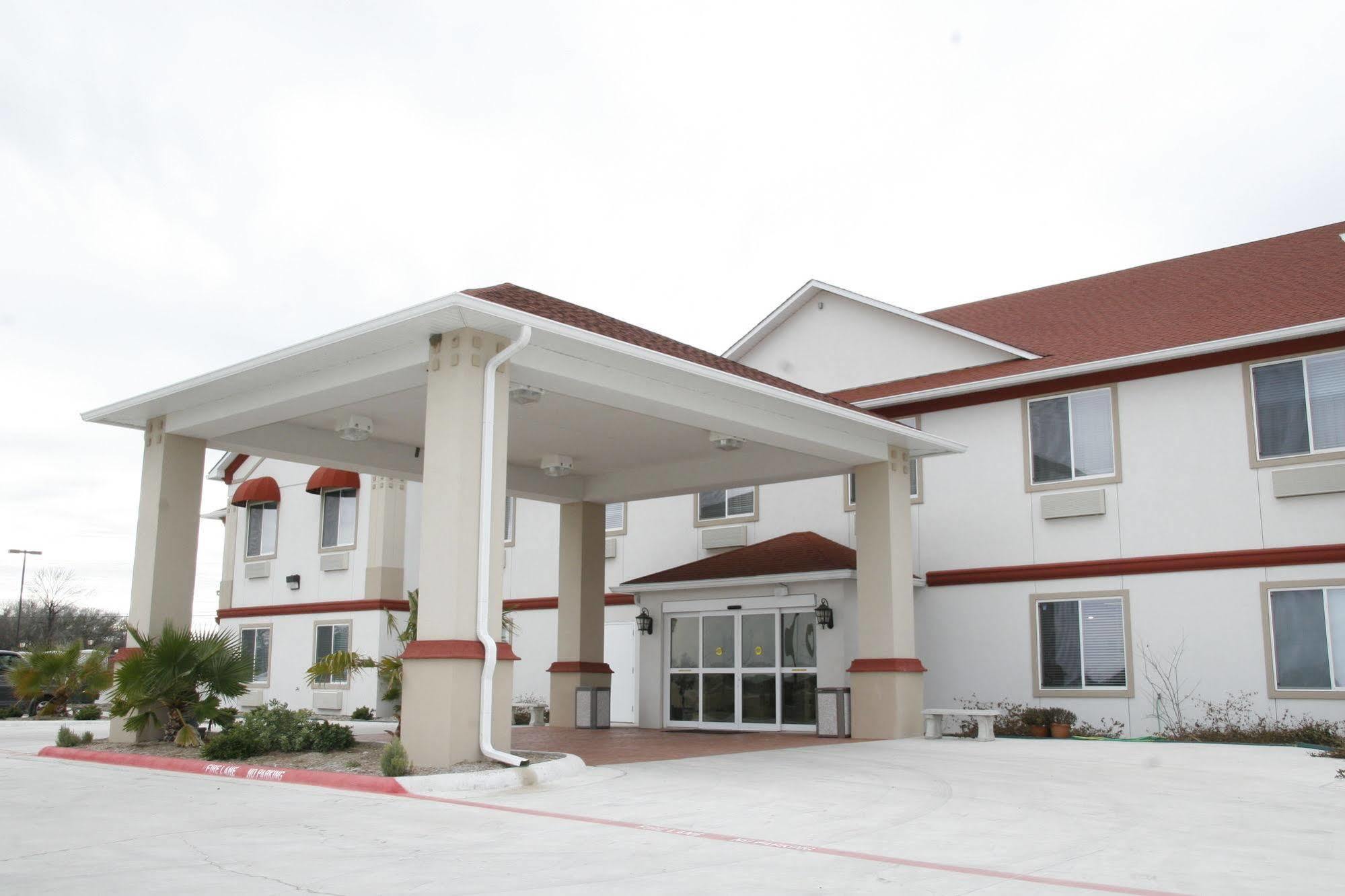 Budget Host Inn And Suites Cameron Extérieur photo